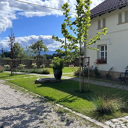 Dworek Wojanów Exterior foto